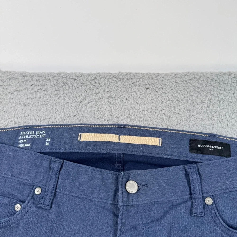 Banana Republic Men's Travel Jeans Athletic Fit Blue‎ Size 38x30 Stretch Pants